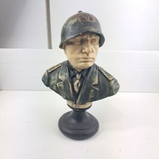 Busto Militare d'Epoca – Benito Mussolini in Uniforme ed Elmetto in polvere di marmo